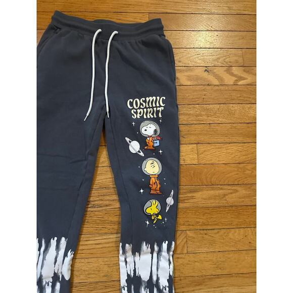 Womens Size XS Peanuts Comic Joggers - Picture 2 of 5